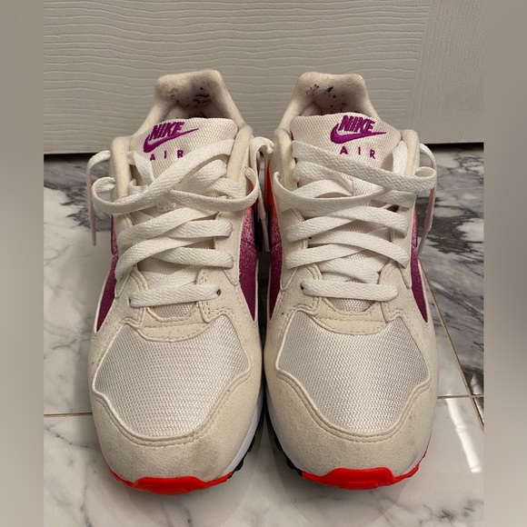 Nike Air Skylon II - Picture 2 of 7